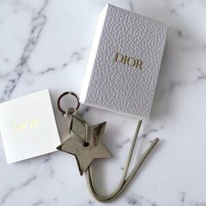 NEW in Box Christian Dior Star Key Chain Ring Charm Leather Silver